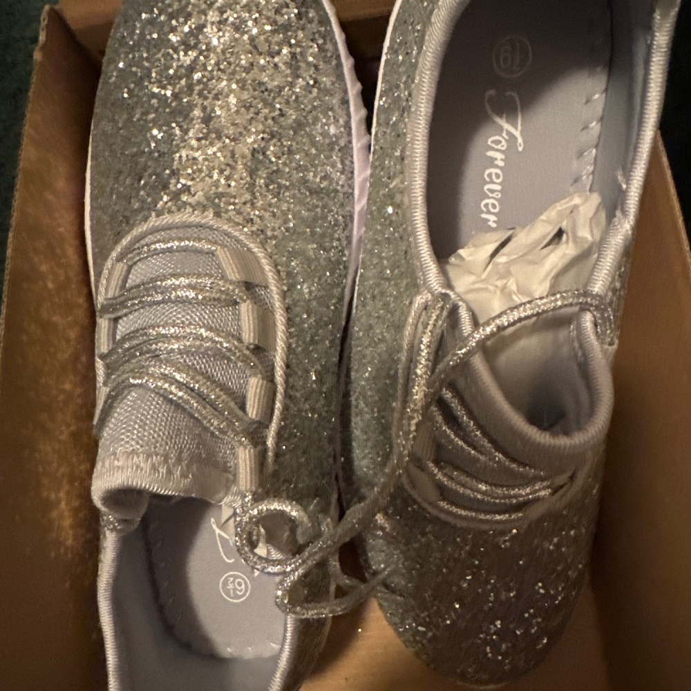 Sneakers lace up